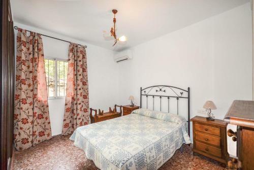 Torrox Villa Sleeps 4 Air Con Wifi