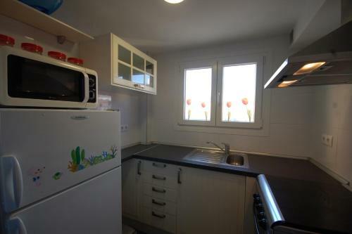 Lets Holidays Mediterranean Centric Apartment