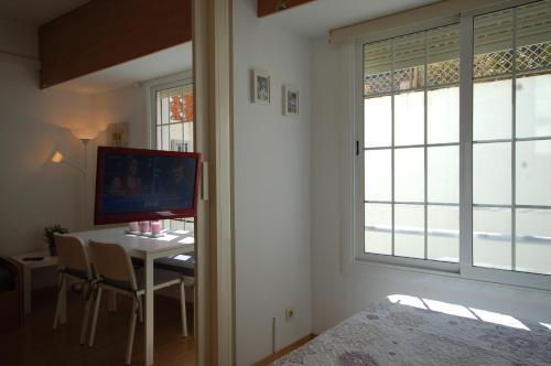 Lets Holidays Comfortable Apartment Near Beach