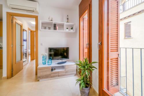 Apartamento Vivalidays Urban Tossa 2a