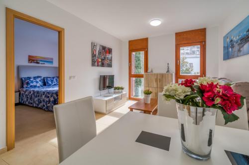 Apartamento Vivalidays Urban Tossa 1b