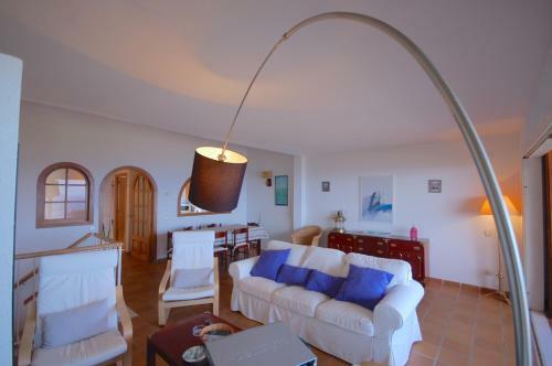 Lets Holidays Sailor House With Sea Views