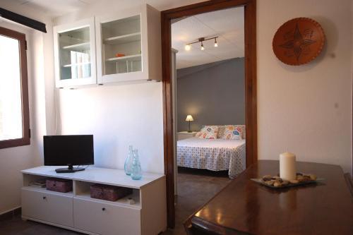 Lets Holidays Cozy Apartment 70 M. From The Beach In Tossa