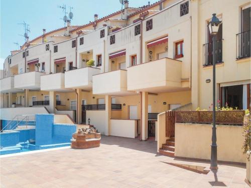 Four-bedroom Holiday Home In Tossa De Mar