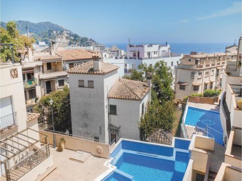 Four-bedroom Holiday Home In Tossa De Mar