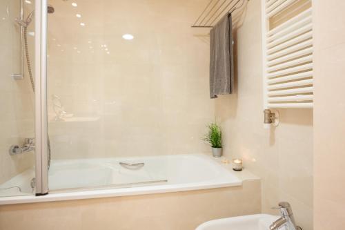 Lets Holidays Apartment Pool Puerto Rico