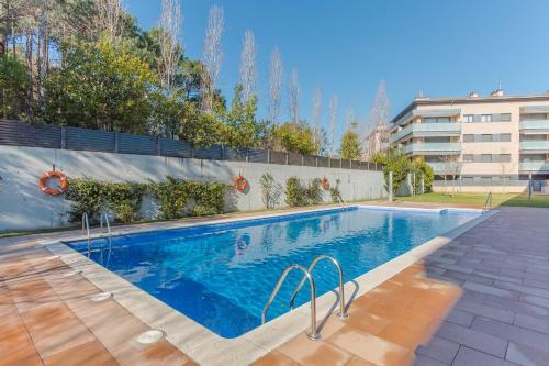 Lets Holidays Shining Apartment With Terrace And Pool