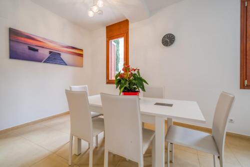 Apartamento Vivalidays Urban Tossa Bx