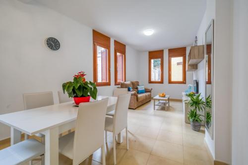 Apartamento Vivalidays Urban Tossa Bx