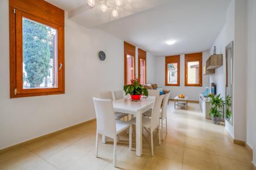 Apartamento Vivalidays Urban Tossa Bx