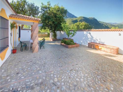 Five-bedroom Holiday Home In Ubrique
