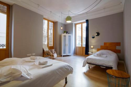 Hostal Habitaci�n En Colon