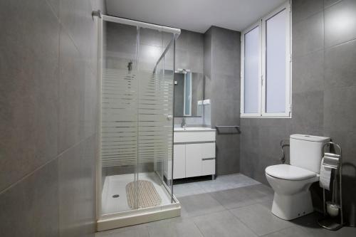 Hostal Habitaci�n En Colon