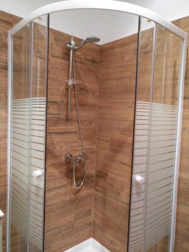 Hostal Habitaci�n En Colon