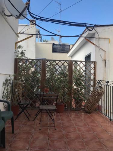 Valencia Apartments