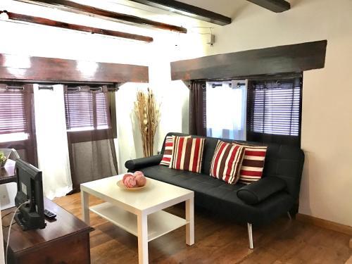 Valencia Apartments