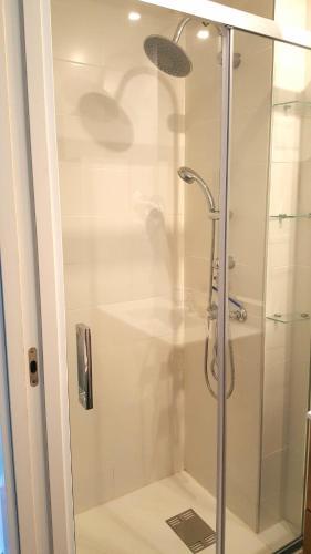 Conde De Melito Apartment Premium