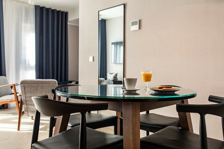 Apartamento Ramirez Flats & Bar