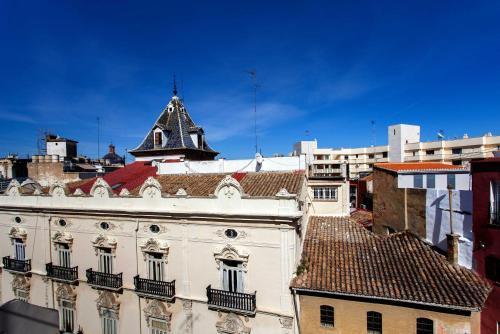 Apartment In The Old Town With Terrace