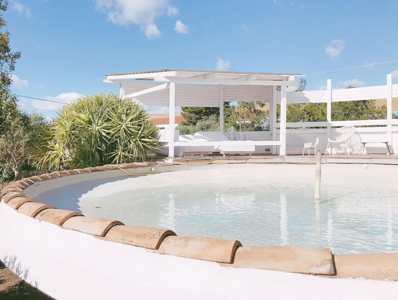 Hostal Mom La Punta