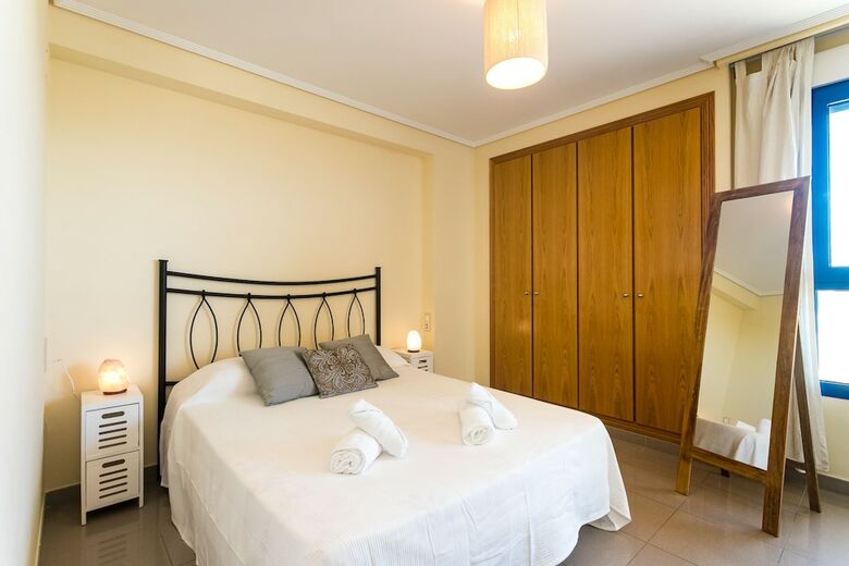 Apartup Patacona Orchard Views