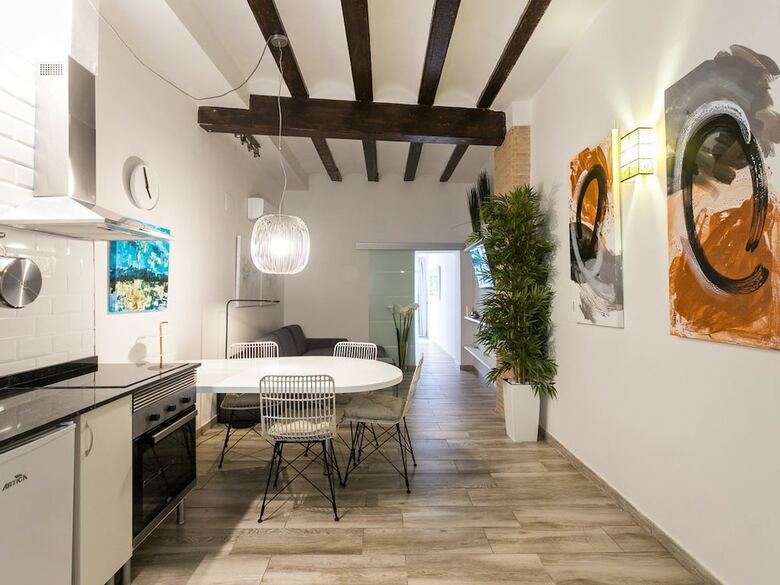 Apartup Cabanyal Market
