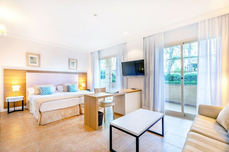 Hotel Viva Cala Mesquida Suites & Spa Adults Only 16+