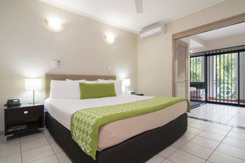 Hotel Regal Port Douglas