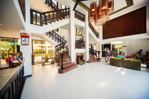Hotel Vinh Hung 2