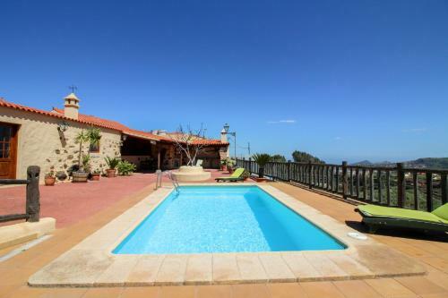 Villa Rosemont