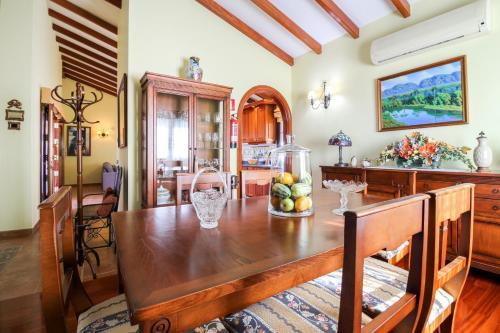 Villa Baez