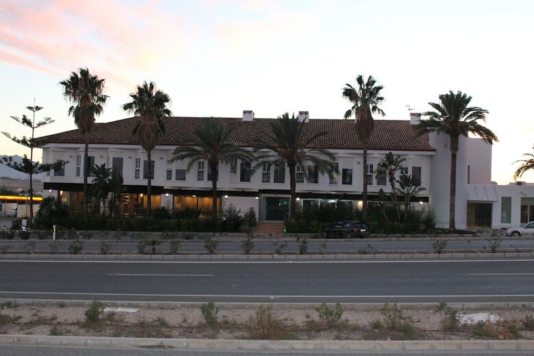Avent Verahotel