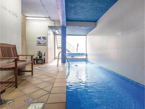 Three-bedroom Holiday Home In Vidreres