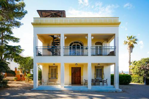 Villa Colonial Planet Costa Dorada