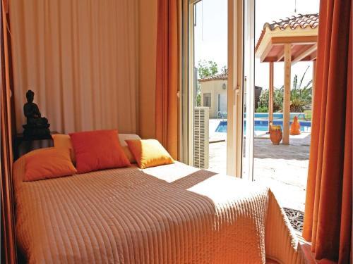 Three-bedroom Holiday Home In Vilacolum