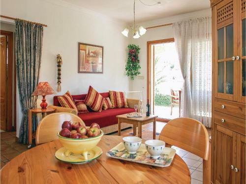 Two-bedroom Apartment In Vilacolum