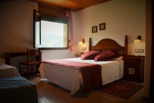 Hotel El Serrat De Tregura