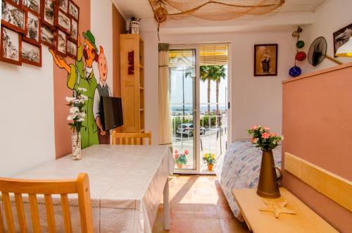 Apartamento Seanema Tint�n Beach House Boat
