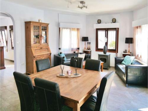 Three-bedroom Holiday Home In Vinaros
