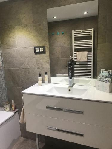 Apartamentos Dos Torres - Ribera Suite