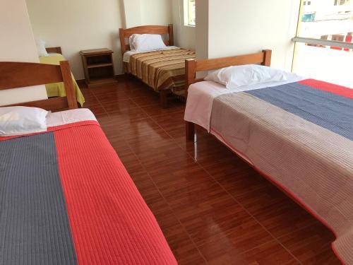 Hostal Hospedaje En Asia