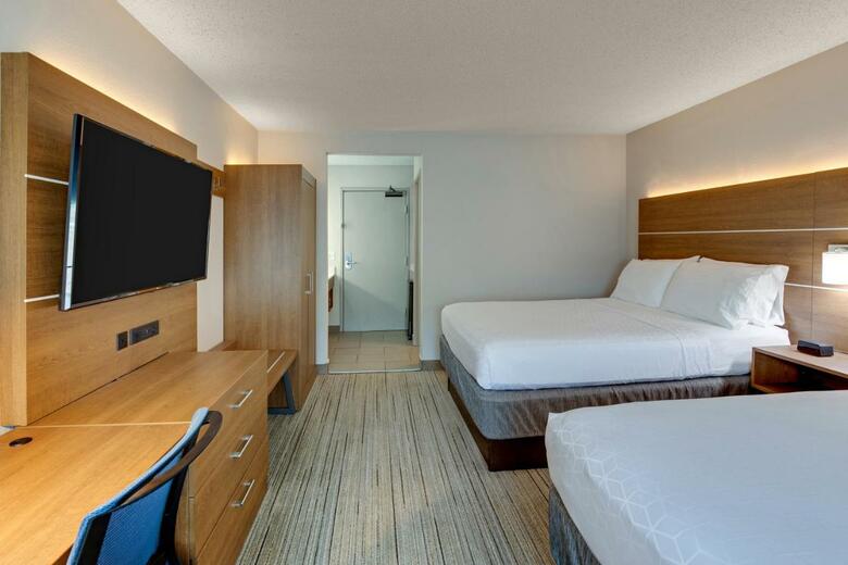 Hotel Baymont Inn And Suites Nashvil