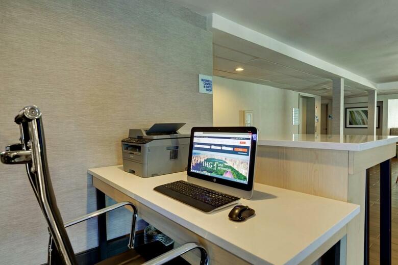 Hotel Baymont Inn And Suites Nashvil
