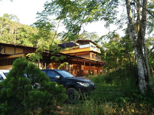 Paraiso Lodge