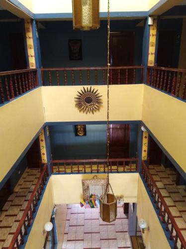 Alejandros Hotel