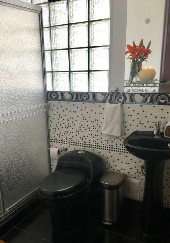 Comodo Y Seguro Homestay