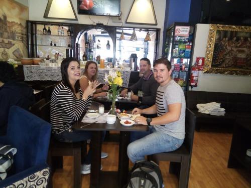 Hostal Ejecutivo Palace B & B