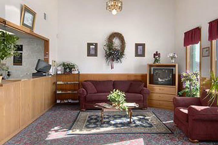 Hotel Super 8 Marshall