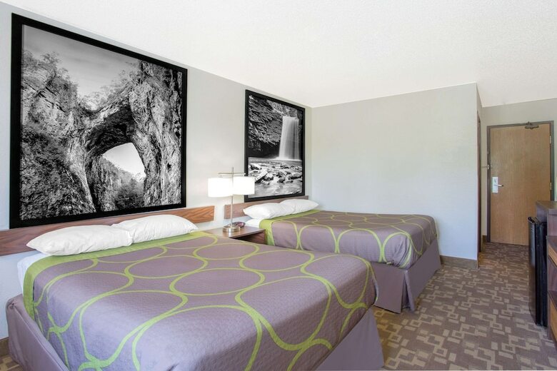 Hotel Super 8 Appomattox Va