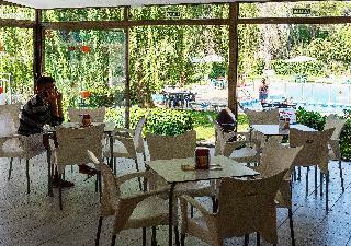 Las Mariposas Aparthotel